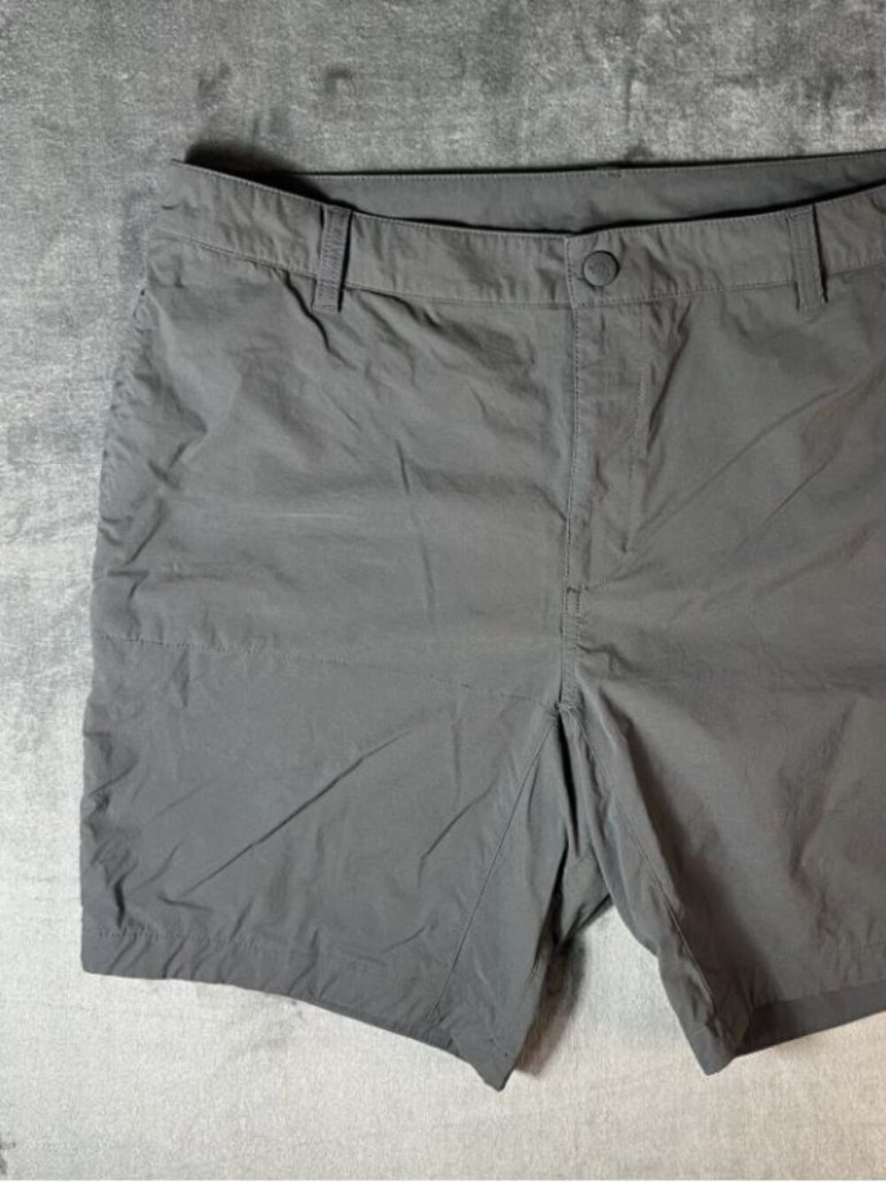 THE NORTH FACE Medium Men's Gray Cargo Hiking Shorts 36 - 9" Inseam
